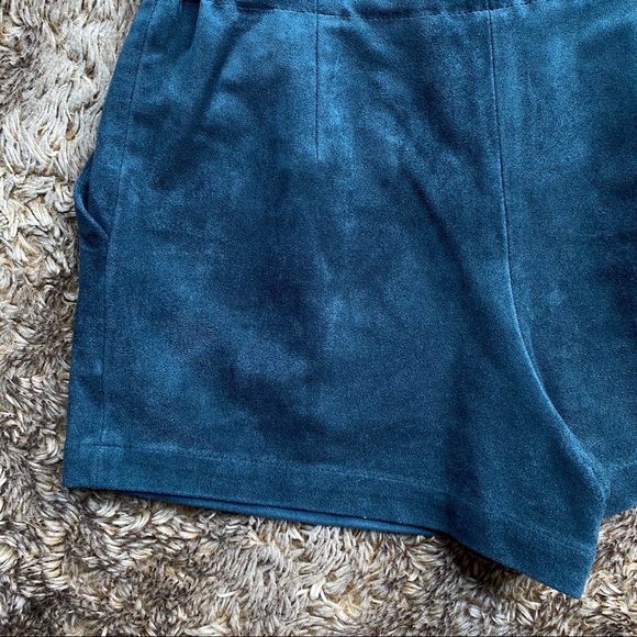 BCBGMaxAzria Symon Suede Shorts - Picture 10 of 12